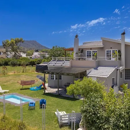 Coral Paradise Luxury Modern Family With Jacuzzi, Pool View & Parking In Rhodes Island Holiday home *