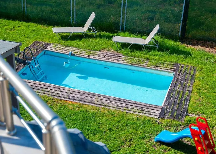 펜션 Coral Paradise Luxury Modern Family With Jacuzzi, Pool View & Parking In Rhodes Island 클레마스티