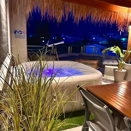 Coral Paradise Luxury Modern Family With Jacuzzi, Pool View & Parking In Rhodes Island *