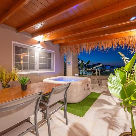 Coral Paradise Luxury Modern Family With Jacuzzi, Pool View & Parking In Rhodes Island Сasa de vacaciones Kremastí