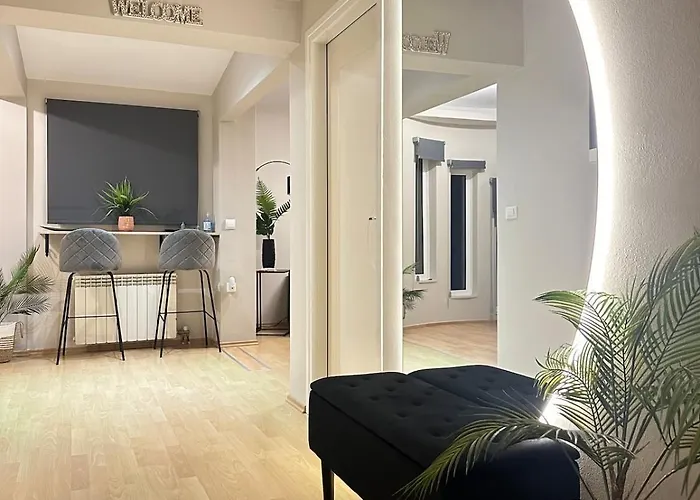 Semesterbostad Coral Paradise Luxury Modern Family With Jacuzzi, Pool View & Parking In Rhodes Island